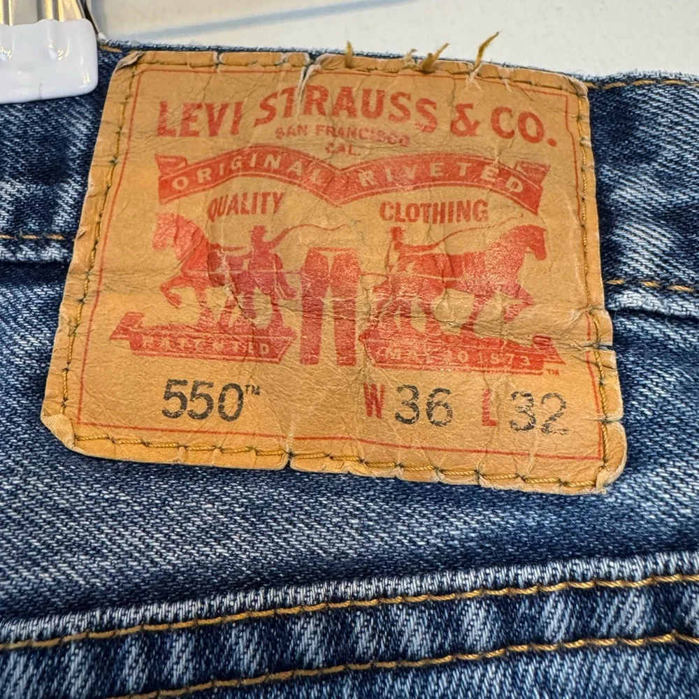 Levis levi 550